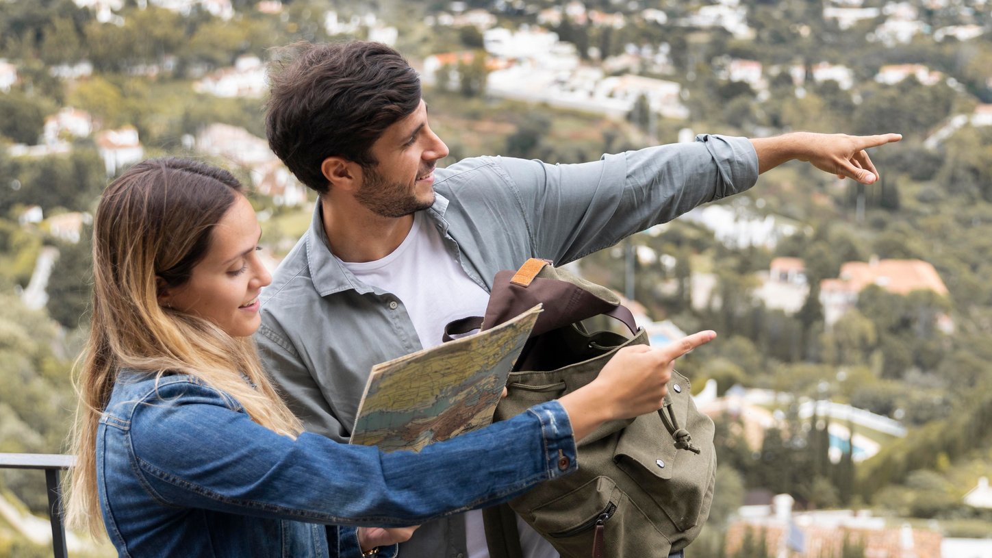 guia turistico que acompaña y brinda la mejor guia en la ciudad para que tengas la mejor experiencia en tu viaje